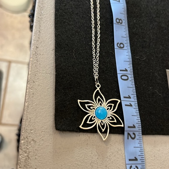 24024 4/$25 Necklace pendants - Picture 4 of 5